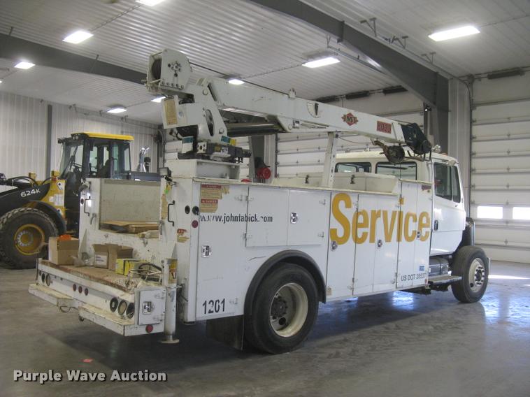 image for item L3925 2003 Freightliner FL70 service truck