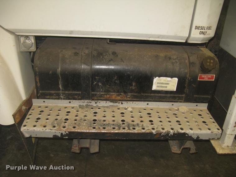 image for item L3925 2003 Freightliner FL70 service truck