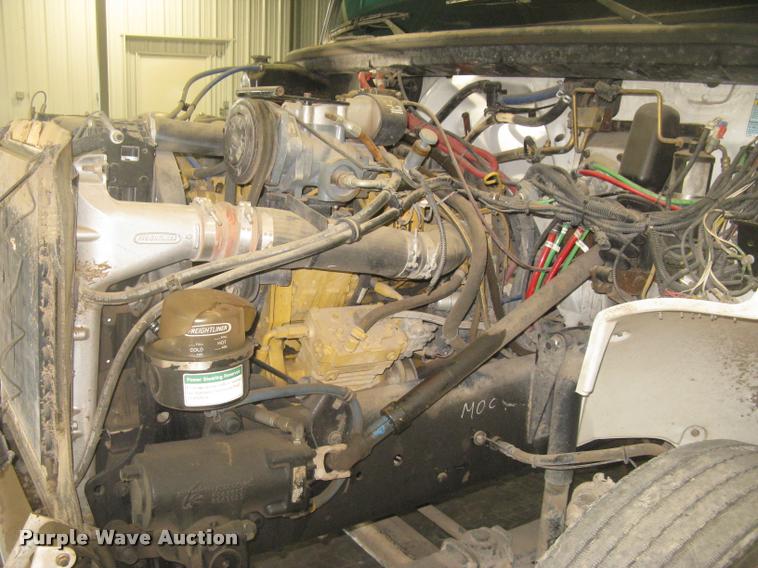 image for item L3925 2003 Freightliner FL70 service truck