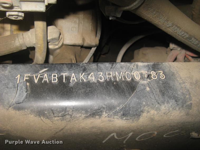 image for item L3925 2003 Freightliner FL70 service truck