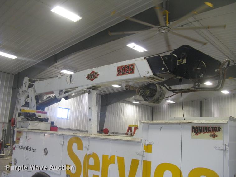 image for item L3925 2003 Freightliner FL70 service truck