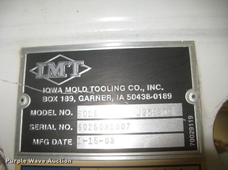 image for item L3925 2003 Freightliner FL70 service truck