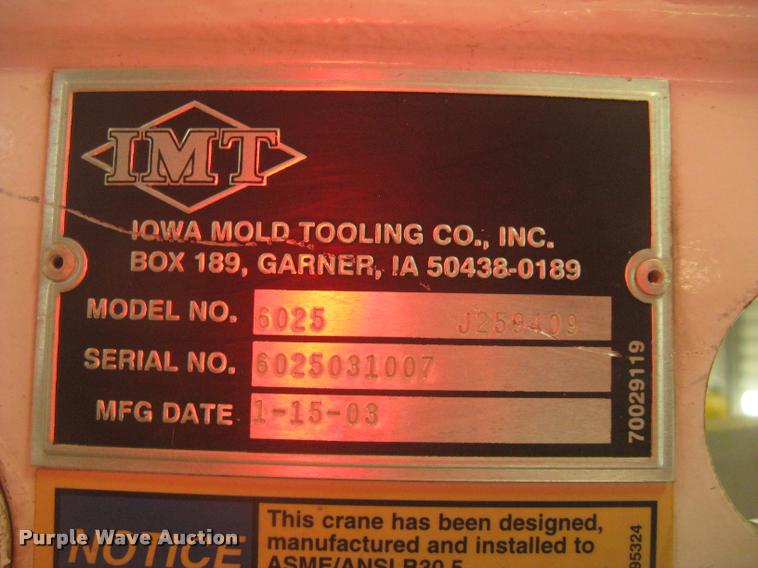 image for item L3925 2003 Freightliner FL70 service truck