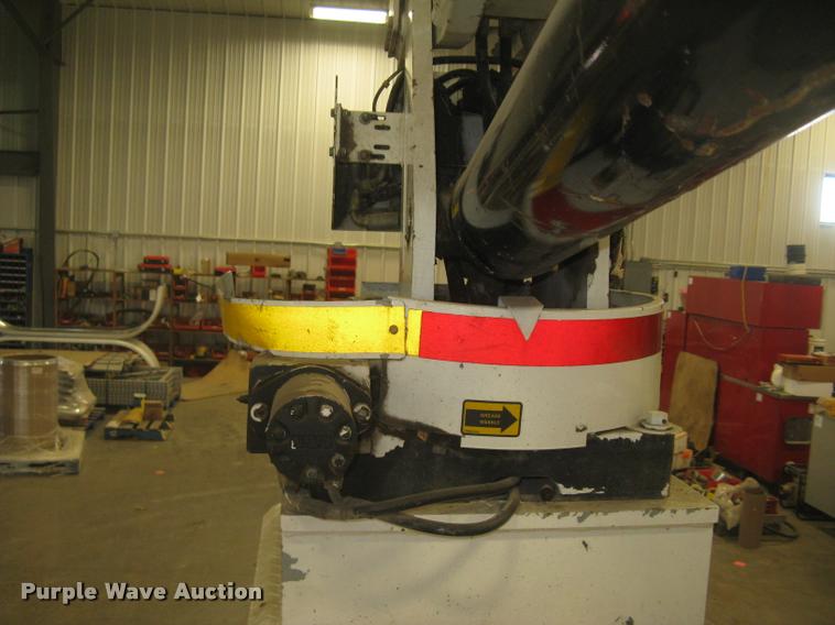 image for item L3925 2003 Freightliner FL70 service truck