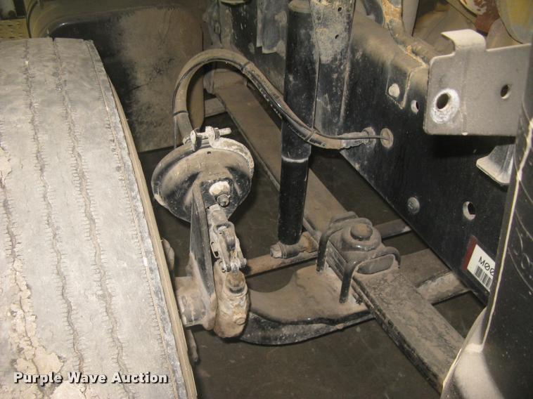 image for item L3925 2003 Freightliner FL70 service truck