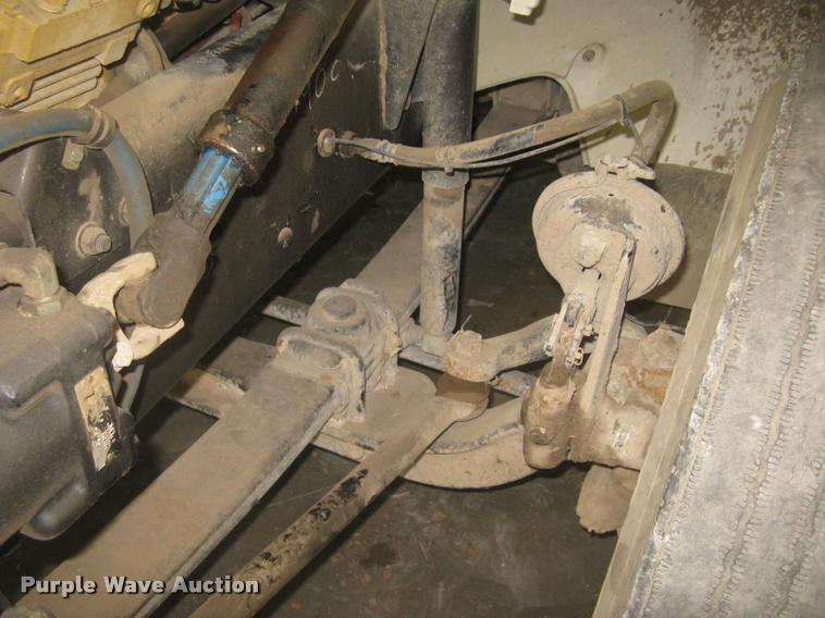 image for item L3925 2003 Freightliner FL70 service truck