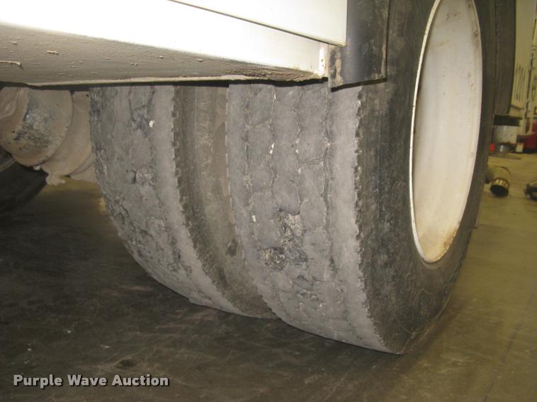 image for item L3925 2003 Freightliner FL70 service truck