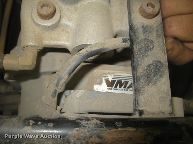 image for item L3925 2003 Freightliner FL70 service truck