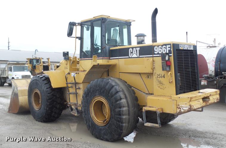 image for item L4674 1998 Caterpillar 966F wheel loader