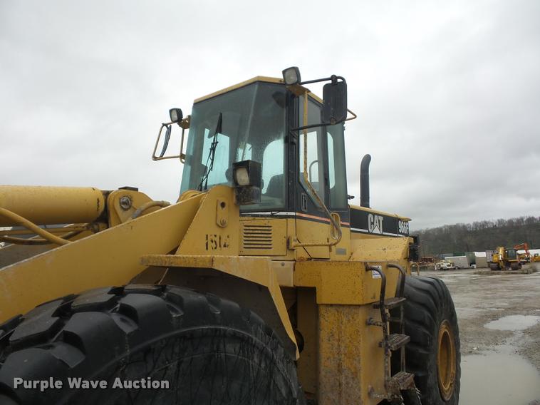 image for item L4674 1998 Caterpillar 966F wheel loader