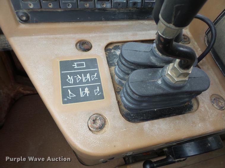 image for item L4674 1998 Caterpillar 966F wheel loader