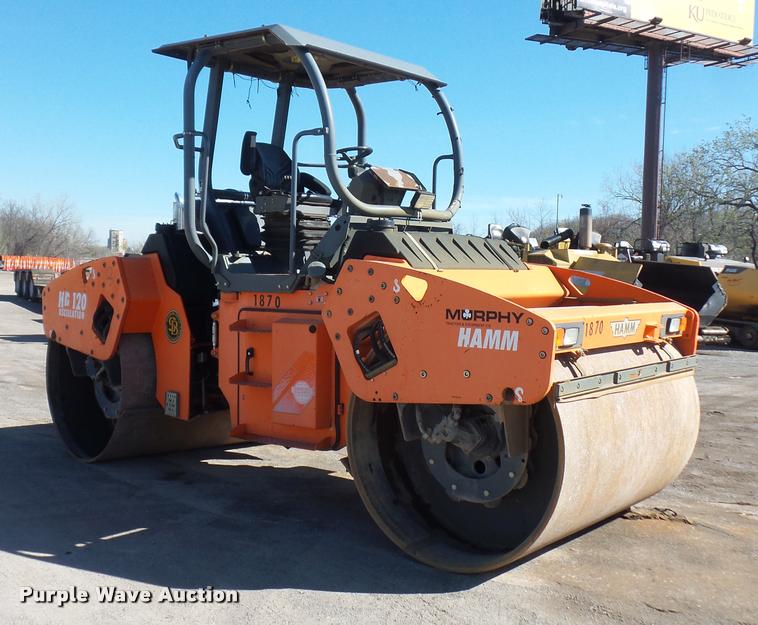 image for item L4697 Hamm HD120 double drum vibratory roller
