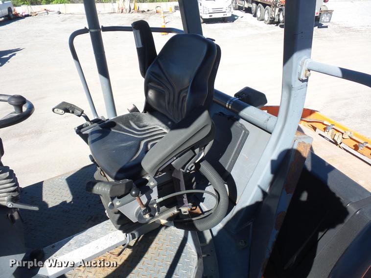 image for item L4697 Hamm HD120 double drum vibratory roller