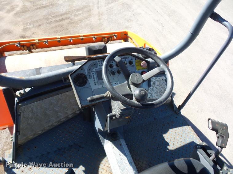 image for item L4697 Hamm HD120 double drum vibratory roller