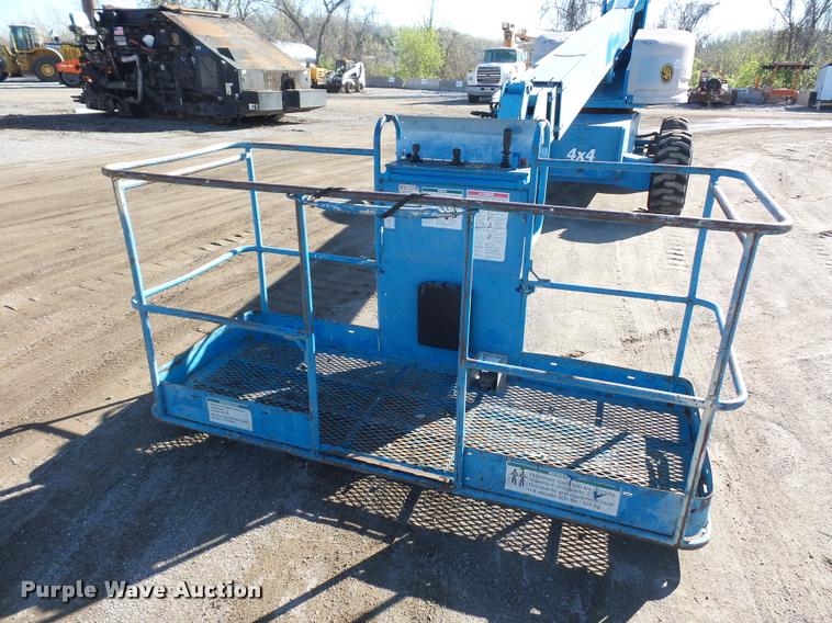 image for item L4702 2002 Genie S-65 boom lift