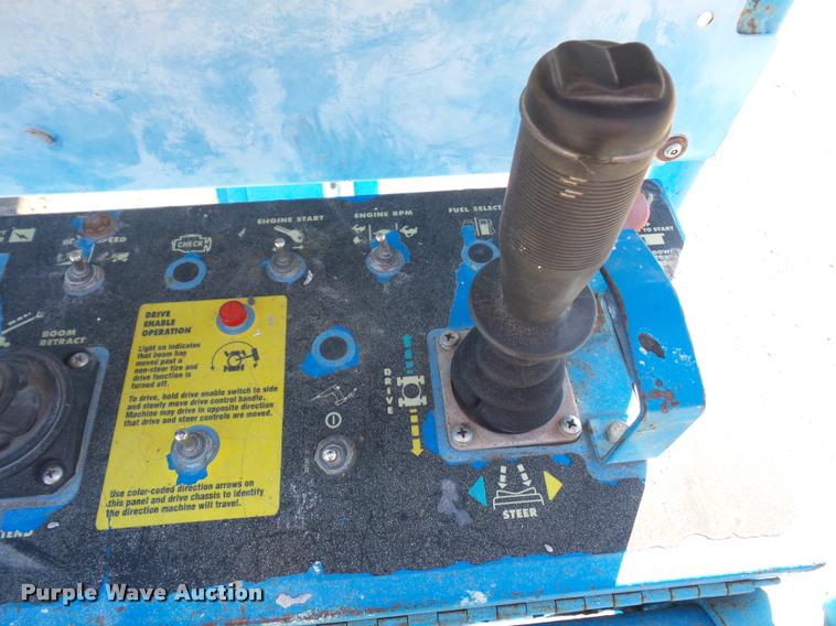 image for item L4702 2002 Genie S-65 boom lift