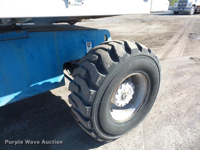 image for item L4702 2002 Genie S-65 boom lift