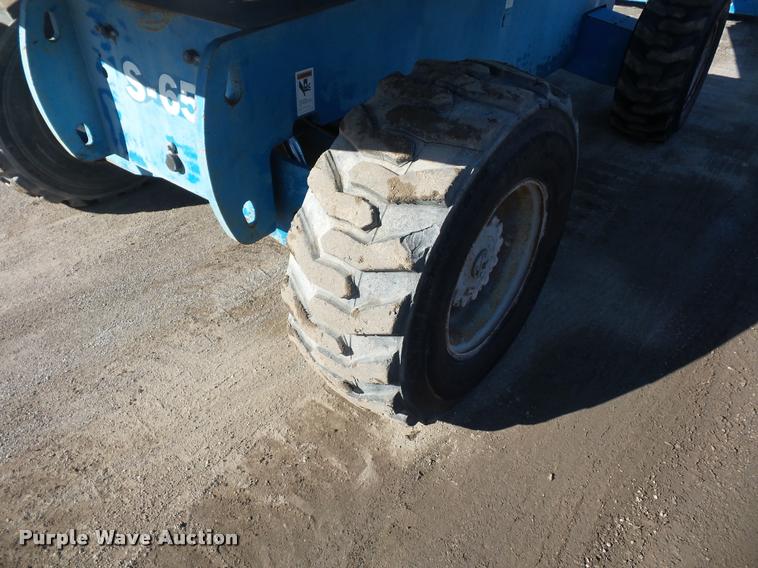 image for item L4702 2002 Genie S-65 boom lift