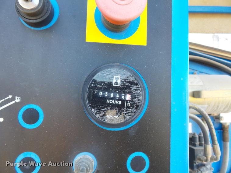 image for item L4702 2002 Genie S-65 boom lift