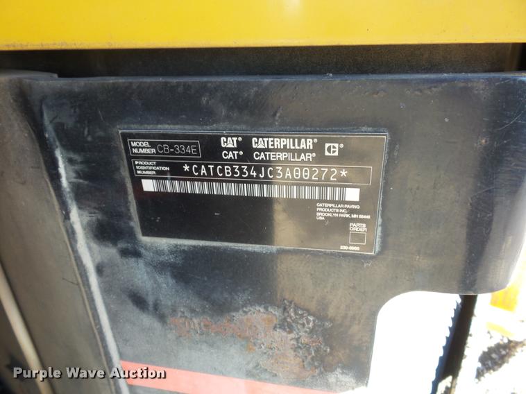 image for item L4704 Caterpillar CB334E double drum vibratory roller