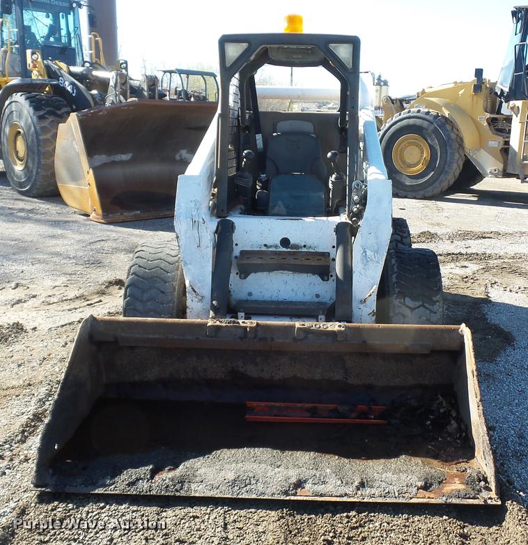 image for item L4707 2009 Bobcat S250 skid steer