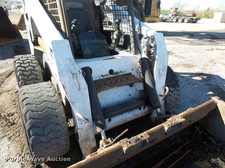 image for item L4707 2009 Bobcat S250 skid steer