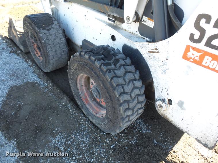 image for item L4707 2009 Bobcat S250 skid steer