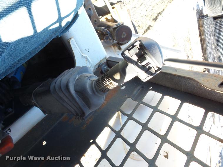 image for item L4707 2009 Bobcat S250 skid steer