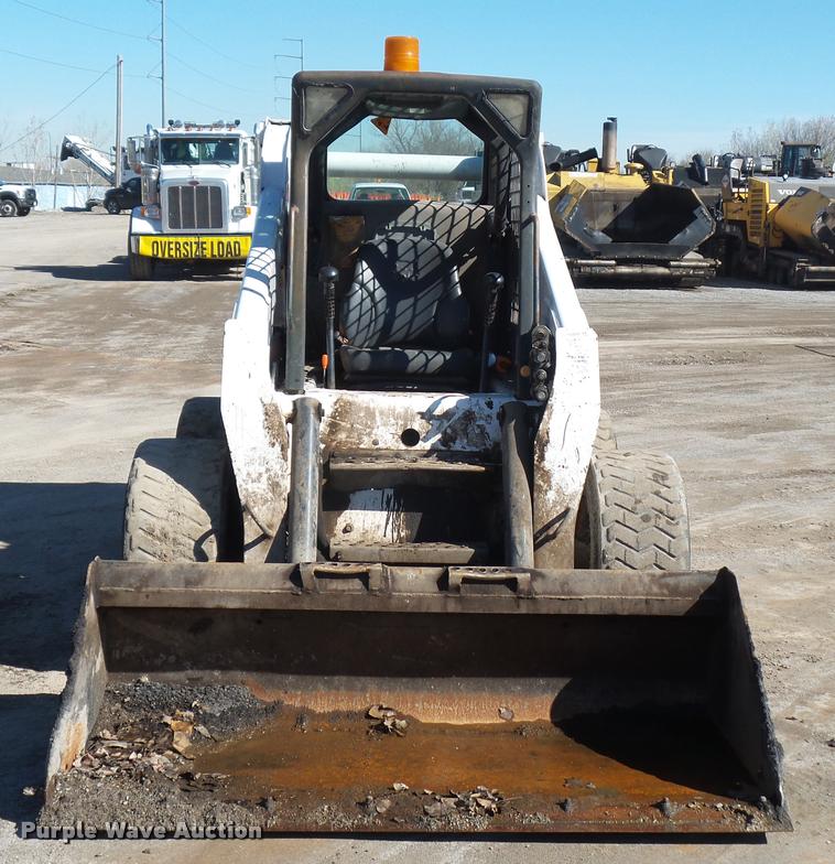 image for item L4709 2008 Bobcat S300 skid steer