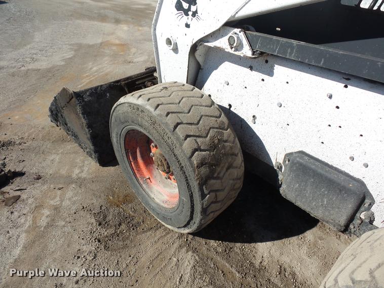 image for item L4709 2008 Bobcat S300 skid steer