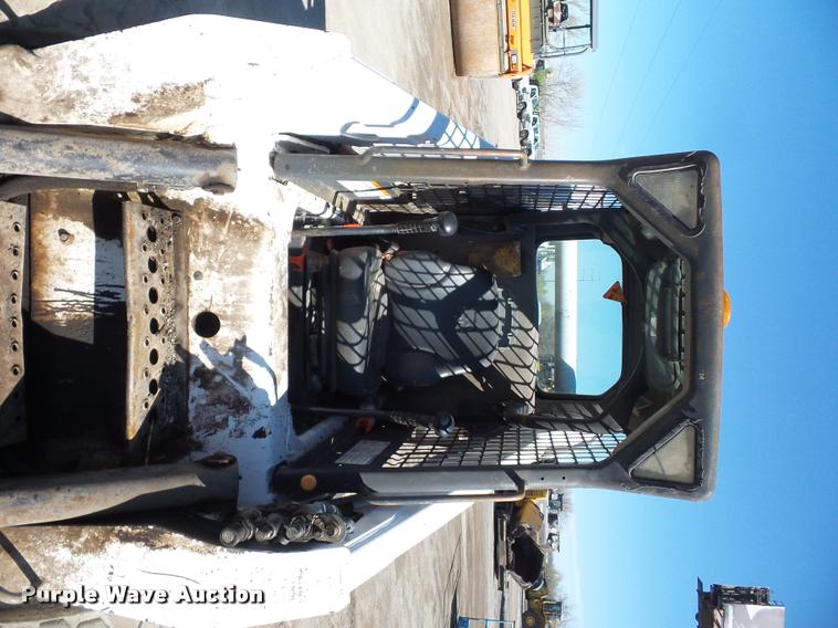 image for item L4709 2008 Bobcat S300 skid steer