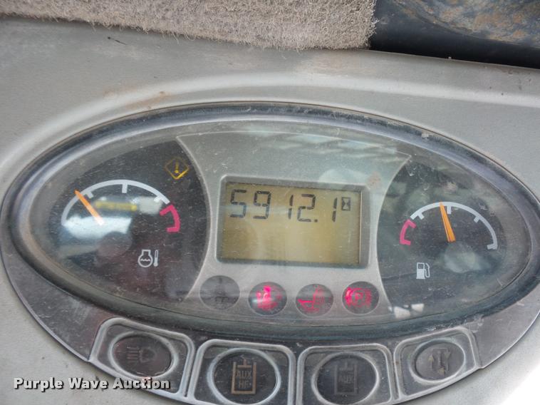 image for item L4709 2008 Bobcat S300 skid steer