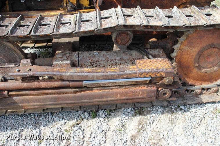 image for item L4987 1974 Case 450 dozer