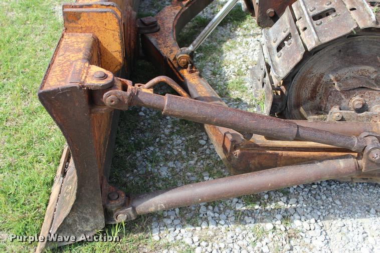 image for item L4987 1974 Case 450 dozer