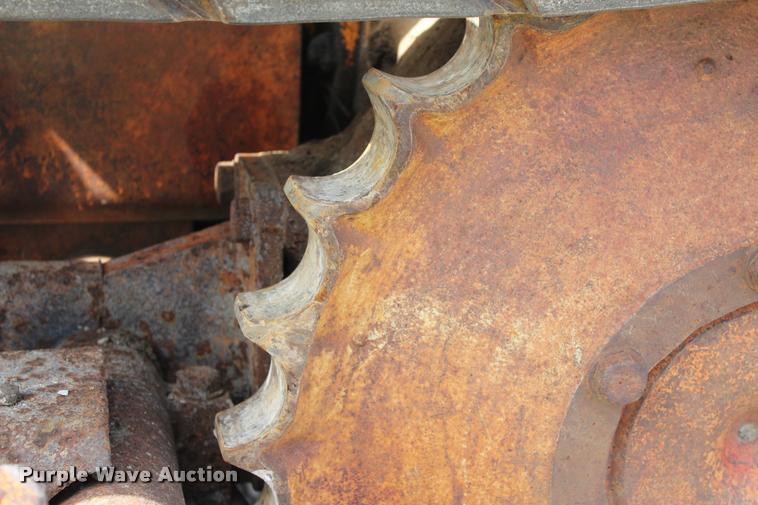 image for item L4987 1974 Case 450 dozer