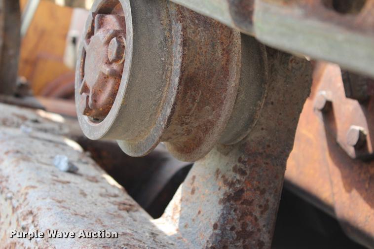 image for item L4987 1974 Case 450 dozer