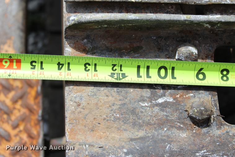 image for item L4987 1974 Case 450 dozer