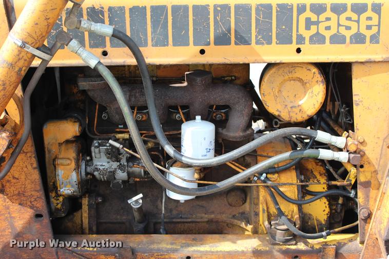 image for item L4987 1974 Case 450 dozer