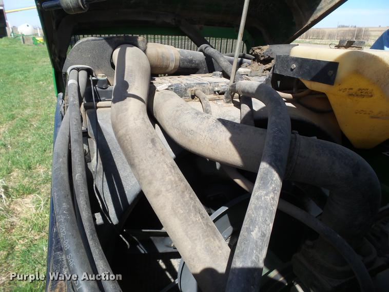 image for item CB9966 1992 John Deere 8560 4WD tractor