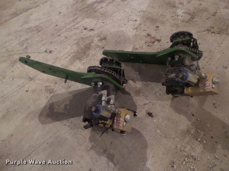 image for item CB9970 (2) hydraulic drives