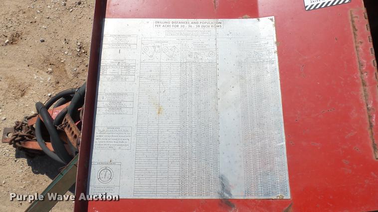 image for item DA0473 International 400 planter