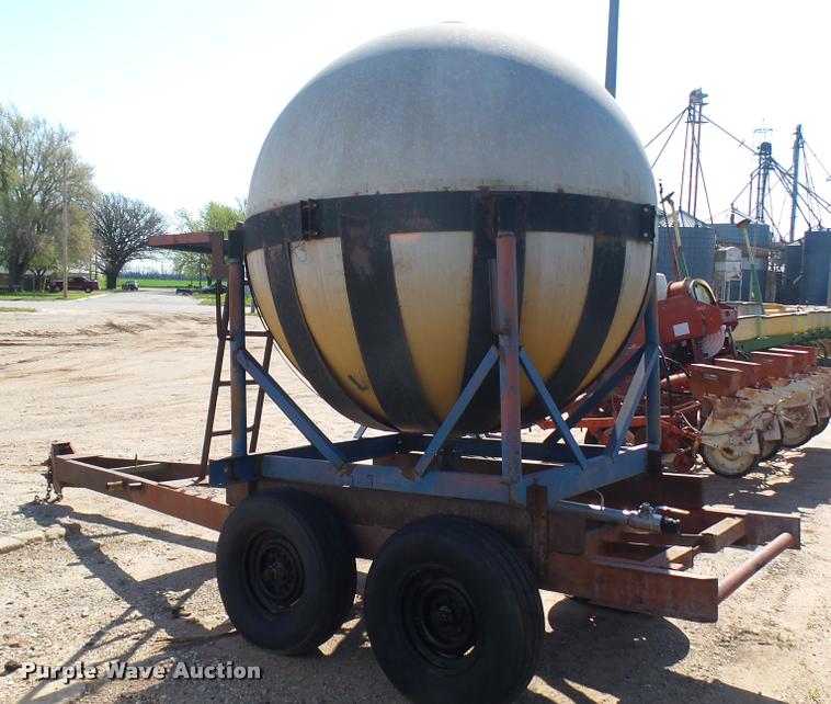 image for item DA0474 Nurse tank trailer