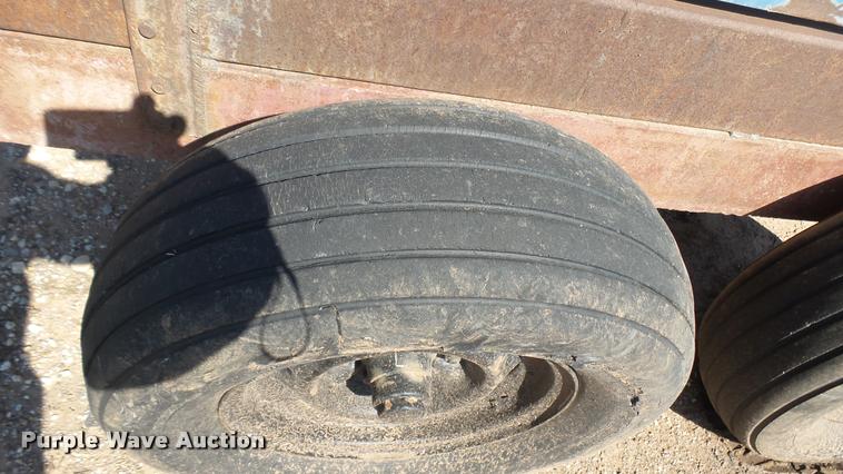 image for item DA0474 Nurse tank trailer