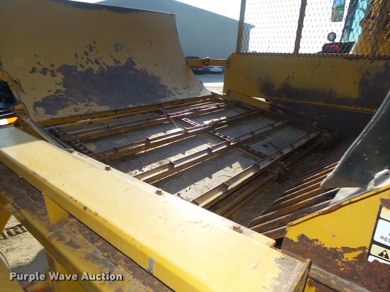 image for item DA0644 HayBuster 2544 bale grinder