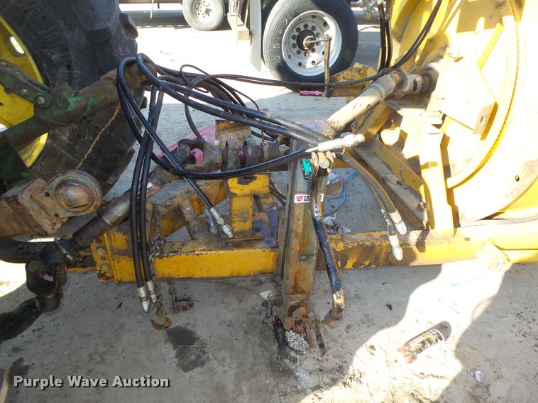 image for item DA0644 HayBuster 2544 bale grinder