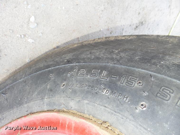 image for item DA0644 HayBuster 2544 bale grinder