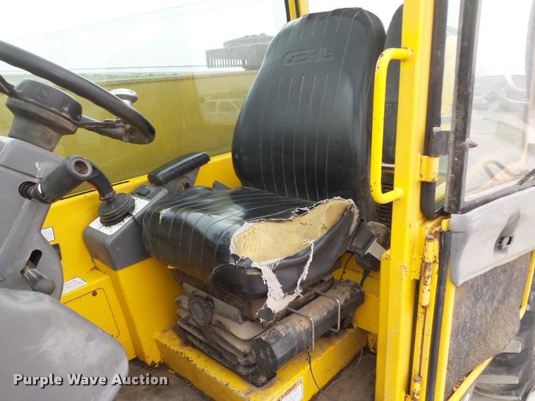 image for item DA0650 1999 Gehl AL730 Agriloader telehandler