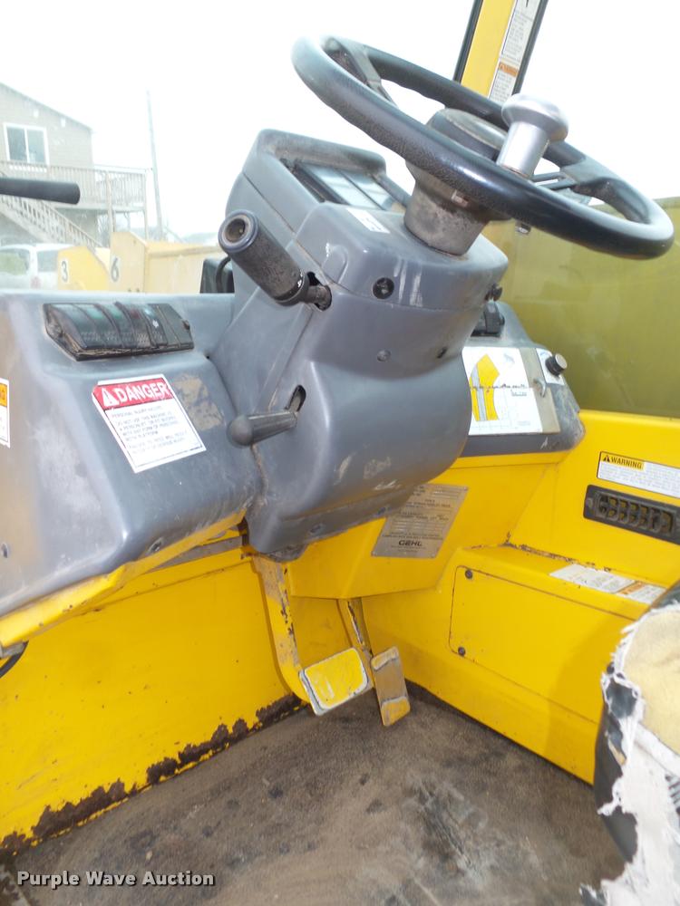 image for item DA0650 1999 Gehl AL730 Agriloader telehandler