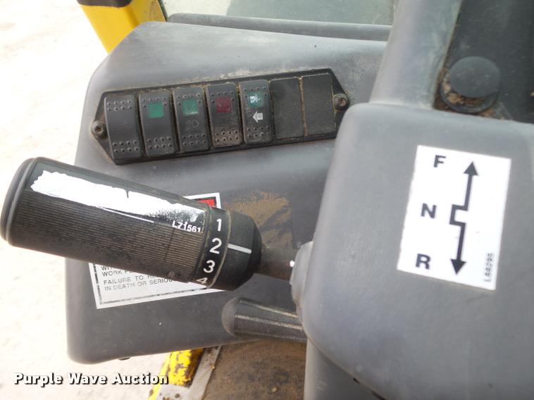 image for item DA0650 1999 Gehl AL730 Agriloader telehandler