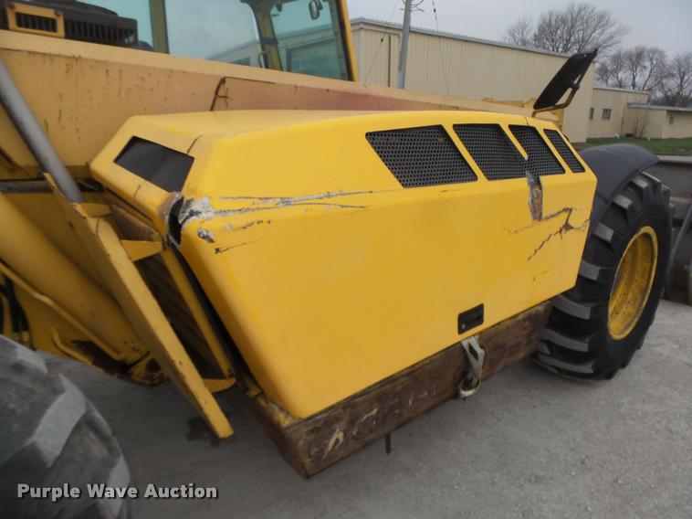 image for item DA0650 1999 Gehl AL730 Agriloader telehandler